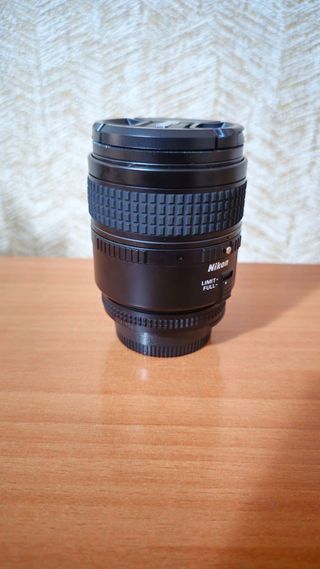 Objetivo Nikon 60mm f/2.8D AF Micro