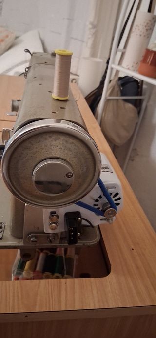 Máquina de coser Wertheim