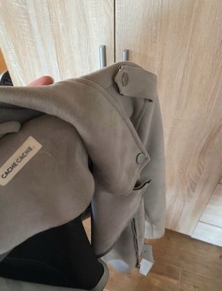 Chaqueta motera gris Cache Cache
