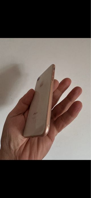 iPhone 8 64GB Oro