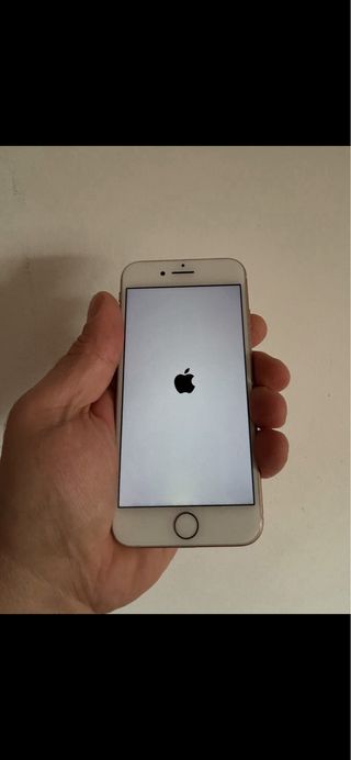 iPhone 8 64GB Oro
