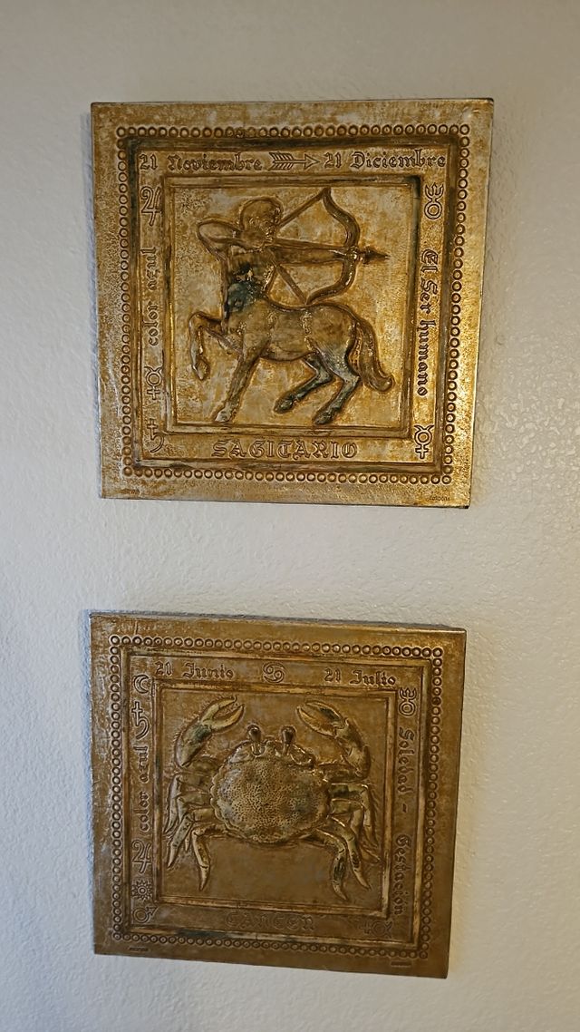 Cuadros de Horóscopo Sagitario y Cáncer Cuero