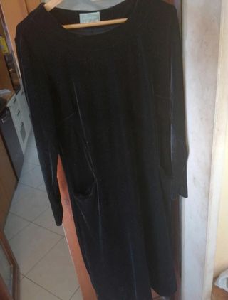 Vestito nero in velluto