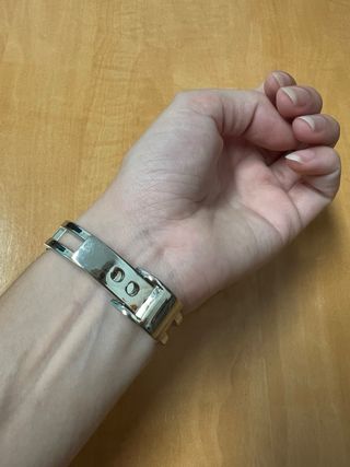 Reloj Kimio Brazalete Metálico Mujer