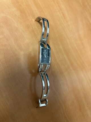 Reloj Kimio Brazalete Metálico Mujer