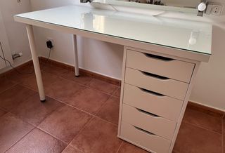 Mesa estudio blanca con cajonera