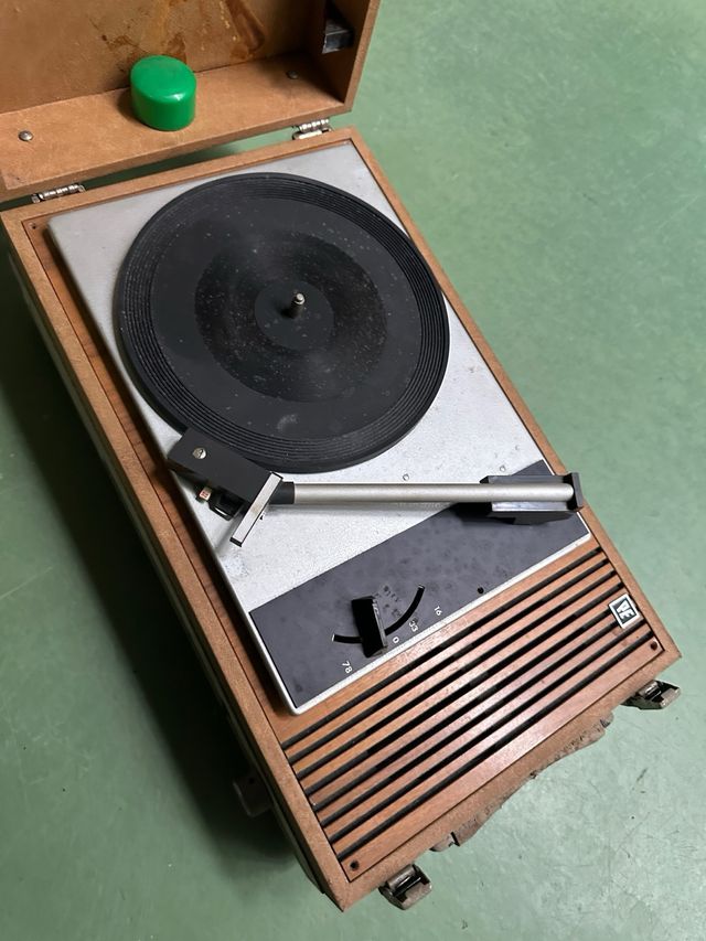 Tocadiscos Perpetuum ebner