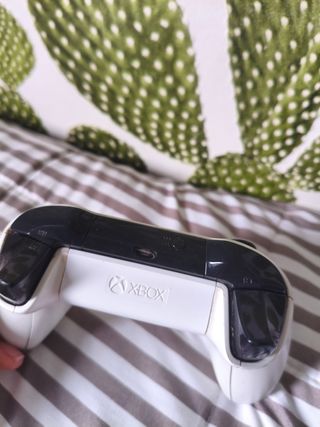 Mando Xbox One S Blanco