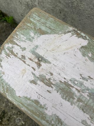 Banco de madera antiguo