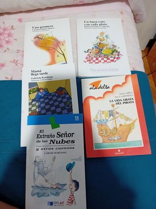Lote de cinco cuentos para niños