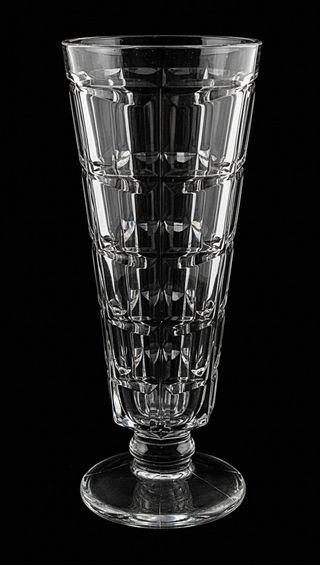 ANTIGUO JARRON DE CRISTAL DE BOHEMIA.