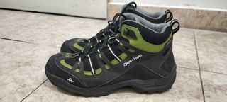 Botas de montaña hombre Quechua negras y verdes
