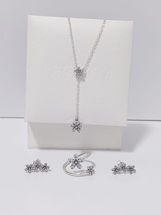 Conjunto Pandora Flores Plata