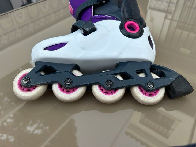 Patines Oxelo Play 5 ajustables. Talla 32-33-34
