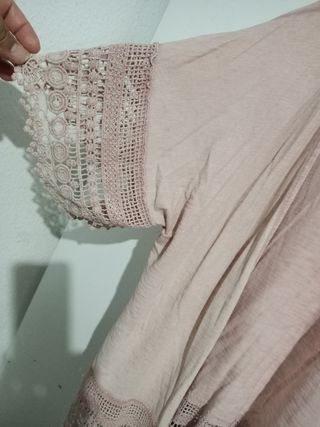 Kimonos de encaje rosa y morado