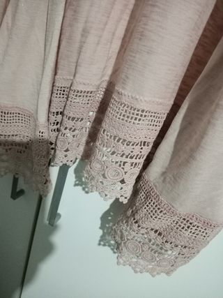 Kimonos de encaje rosa y morado