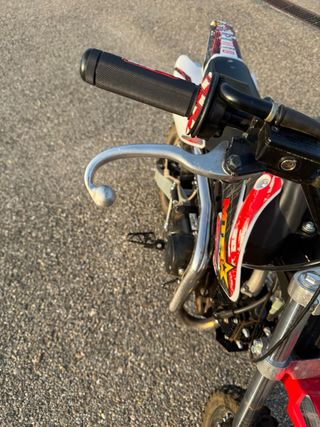 Moto Malcor XZ1 Negra y Roja