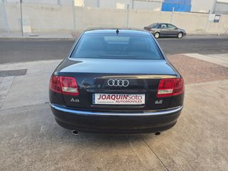 Audi A8 2004