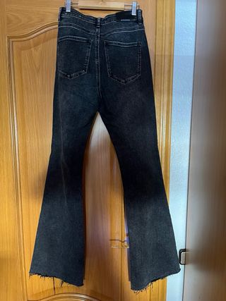 Pantalones campana negros