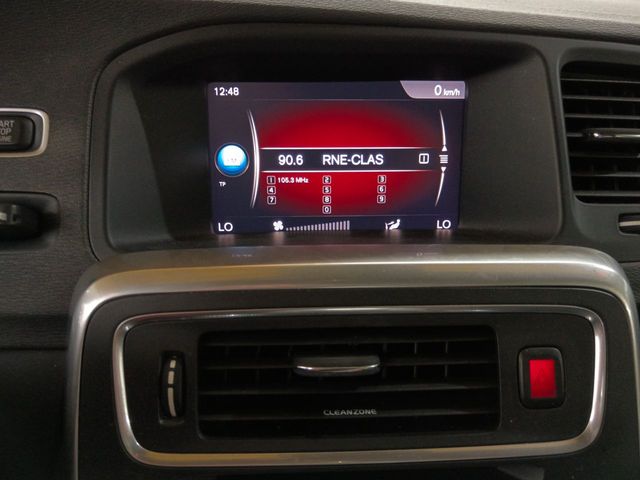 Volvo V60 Plus