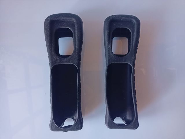 2x Wii Remote Neri con Motion Plus Integrato