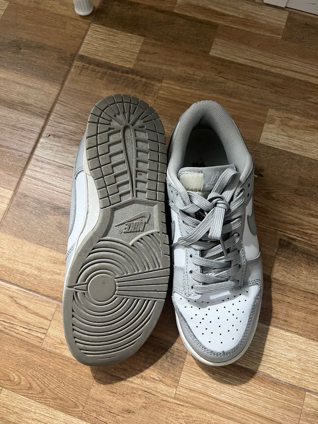 Zapatillas Nike Dunk Low Gris 