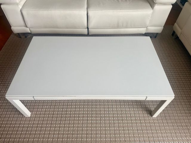 Mesa de centro lacado blanco Nuena Linea
