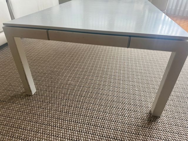 Mesa de centro lacado blanco Nuena Linea
