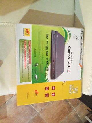 Easy Home Combo REC DVD Player DVB-T USB