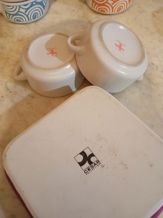 Set di 6 ciotole e tazza