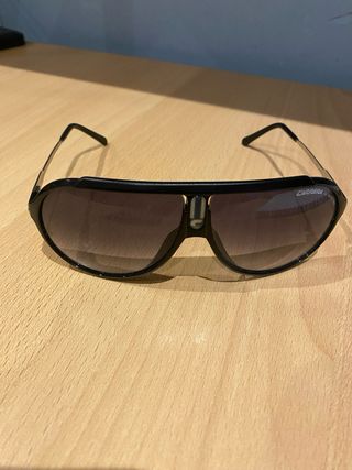 Gafas de sol Carrera negras