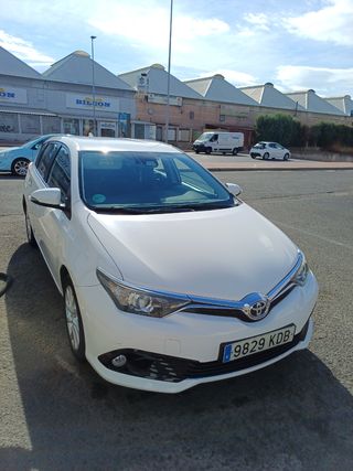 Toyota Auris 2017
