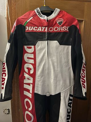 Mono Ducati Corse sin estrenar