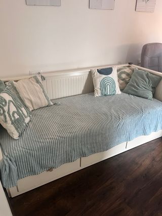Cama nido Ikea HEMNES con 2 colchones de 80 