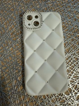 Funda iPhone 14 Plus Acolchada con Brillantes