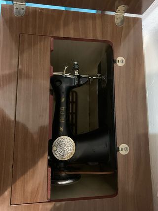 Máquina de coser Alfa vintage