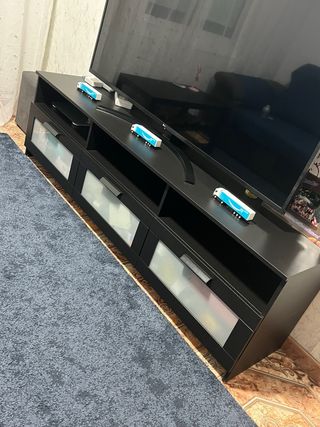 Mueble TV negro