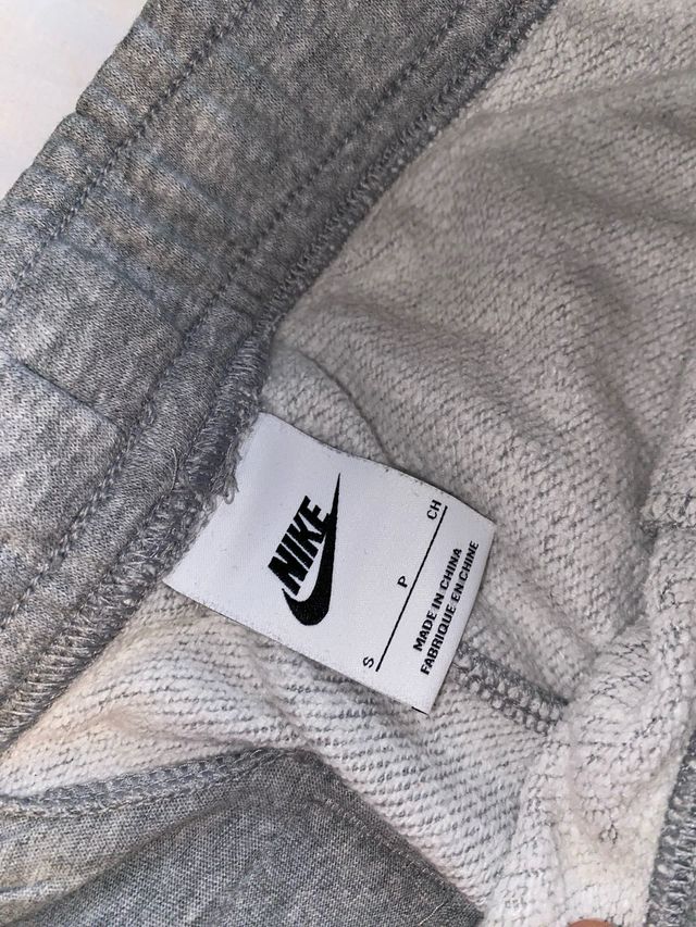 Chándal Nike Gris con Logo