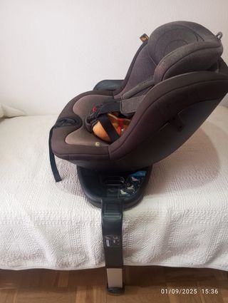 Silla de coche infantil gris Isofix 
