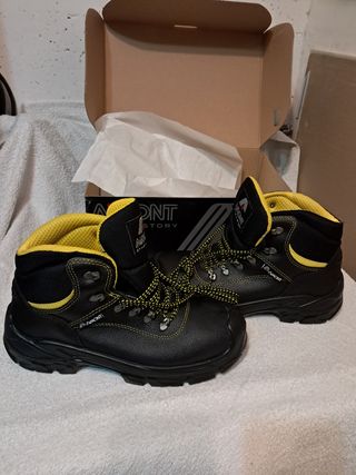 Scarpe antinfortunistiche AMONT nere