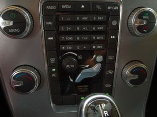 Volvo V60 Plus