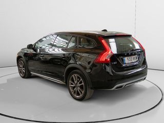 Volvo V60 Plus