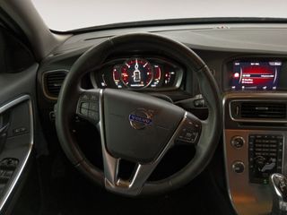 Volvo V60 Plus