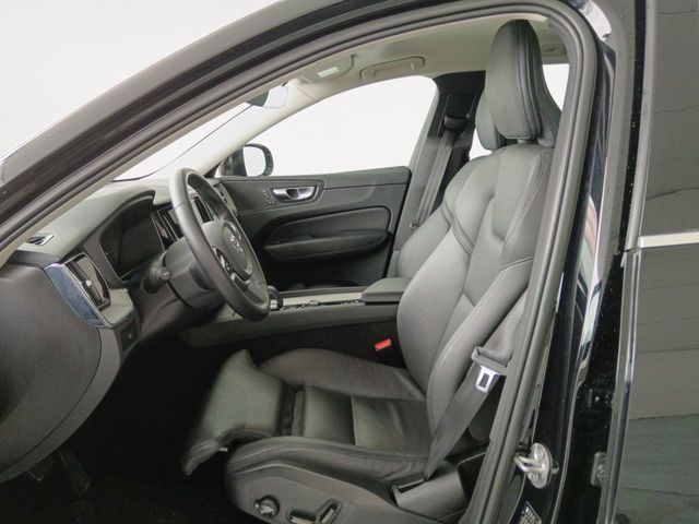 Volvo XC60 2.0 B4 D Core Auto