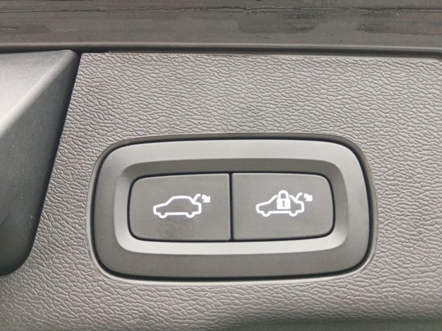 Volvo XC60 2.0 B4 D Core Auto