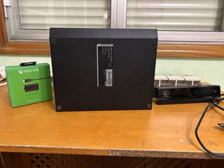 Xbox One 1TB + 4 Juegos + Kinect + 3 mandos
