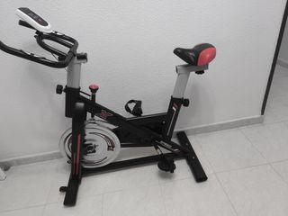 Bicicleta Estática Negra