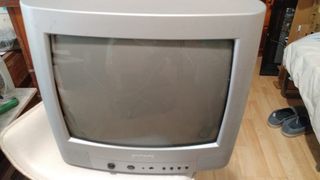 Televisor CRT 14 pulgadas retro vintage