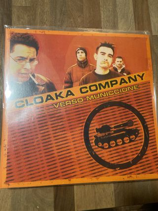 Vinilo Cloaka Company