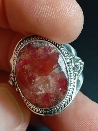 Anillo Plata Ley rubí facetado 